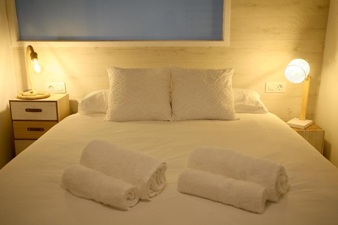El Atico De La Catedral Apartment Logrono Luaran gambar