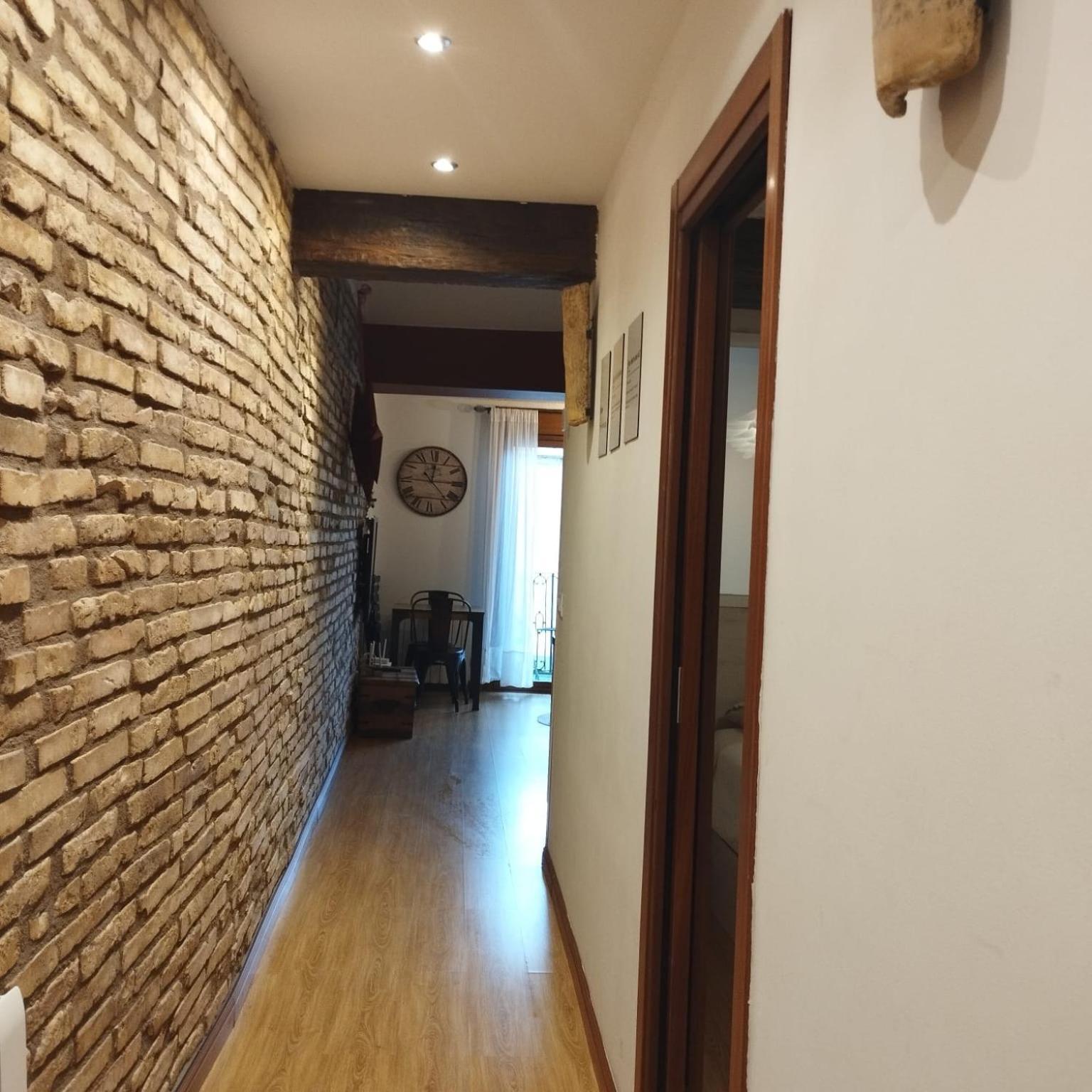 El Atico De La Catedral Apartment Logrono Luaran gambar